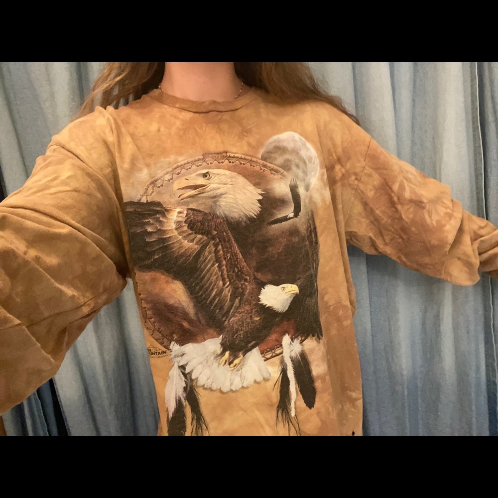 Bald eagle and moon T